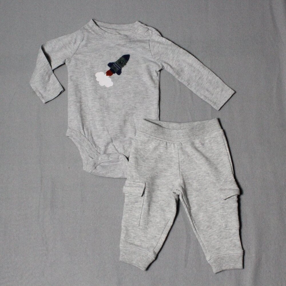 Garanimals Baby Boy Outfit | Size 3–6M | Rocket Bodysuit + Pants